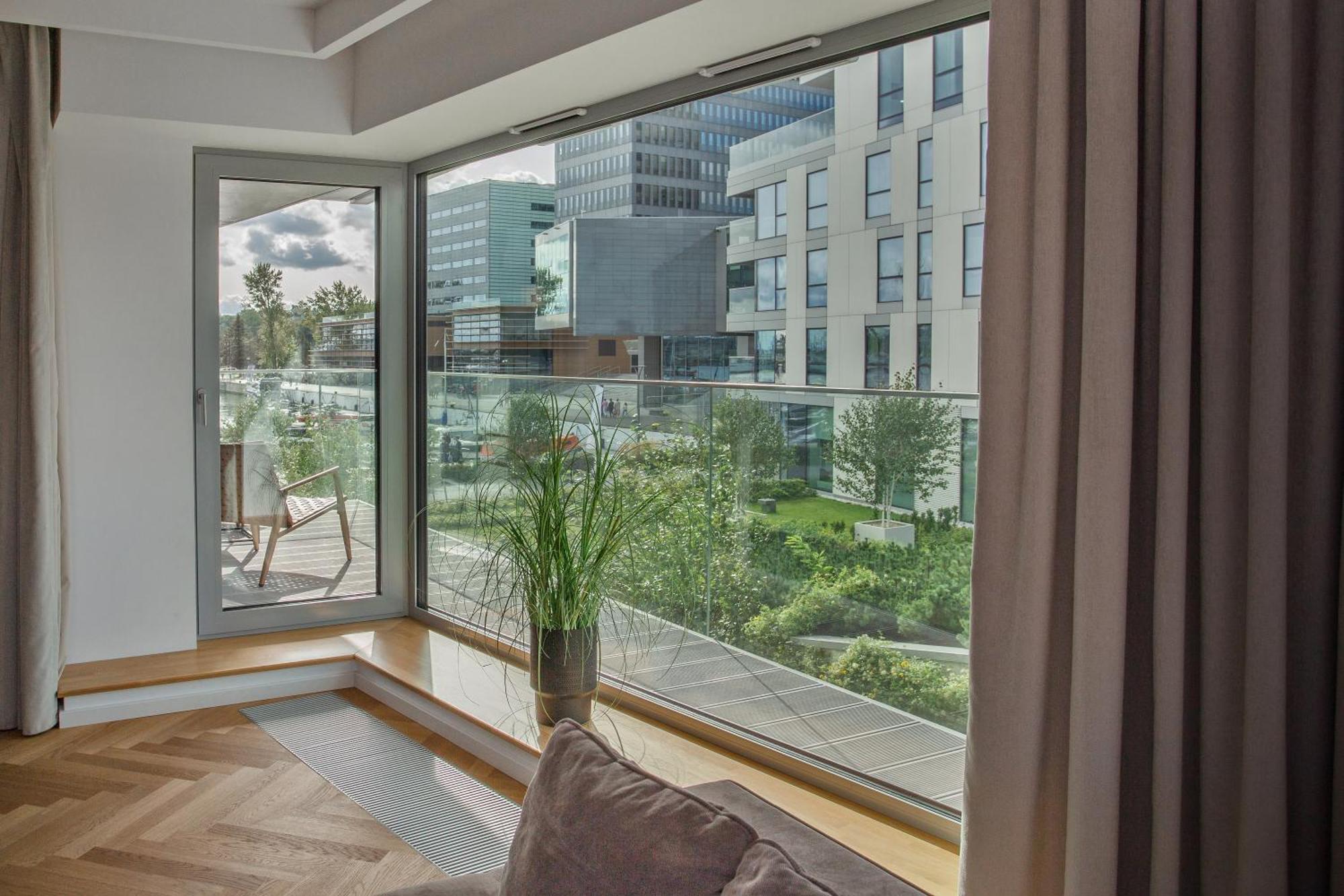 Yacht Park Marina Apartamento *